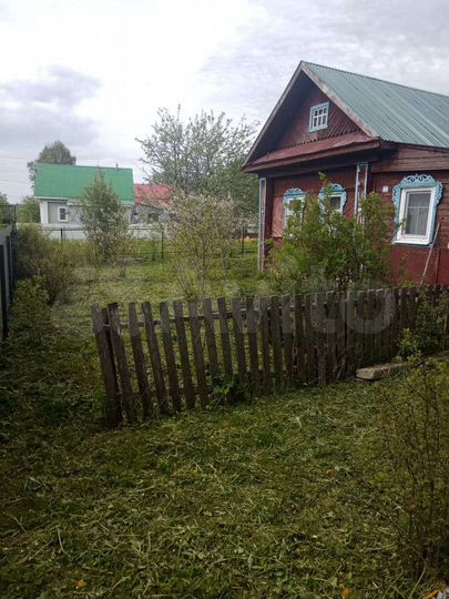 Дом 32 м² на участке 11 сот.