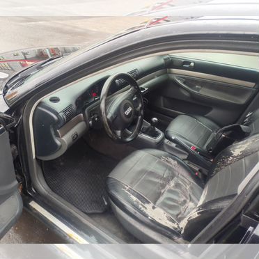 Audi A4 1.6 MT, 1999, 280 000 км