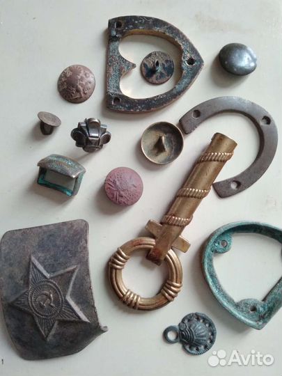 Цепочки замочки ручки пряжки копанина