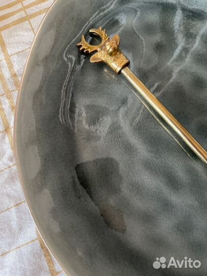 Блюдо большое, тарелки