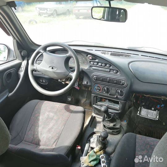 Chevrolet Niva по частям