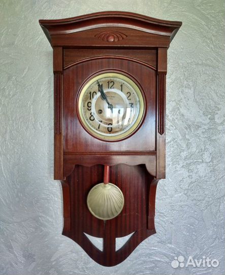 Часы антикварные с боем Густав Беккер (Силезия)