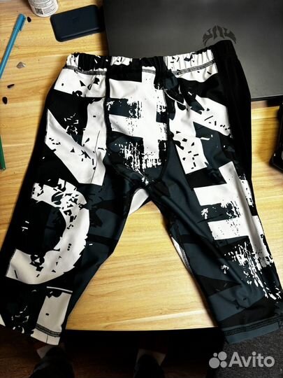 Шорты тайтсы 48 размер