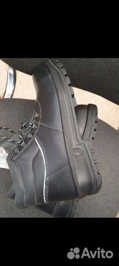 Рабочие ботинки 43р зимние новые