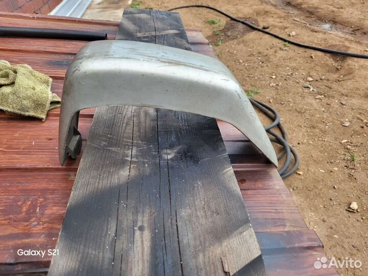 Клык (накладка) бампера pajero 2