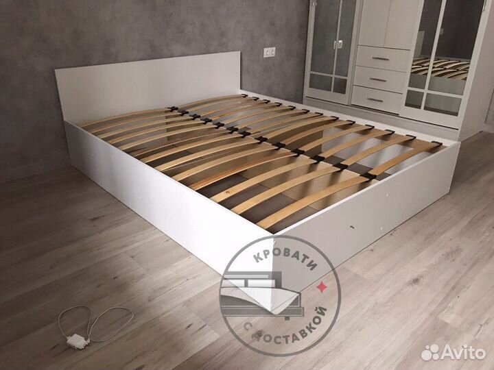 Кровать двухспальная 180 200