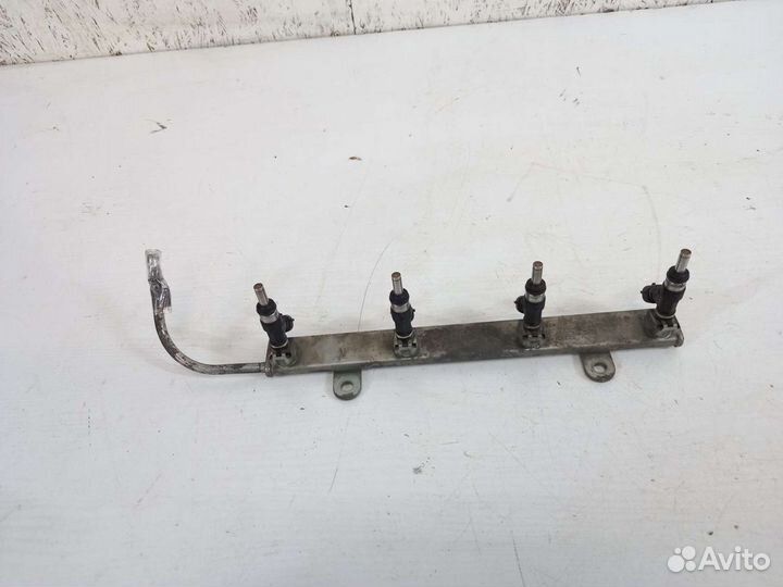 Топливная рампа Mitsubishi Lancer 10