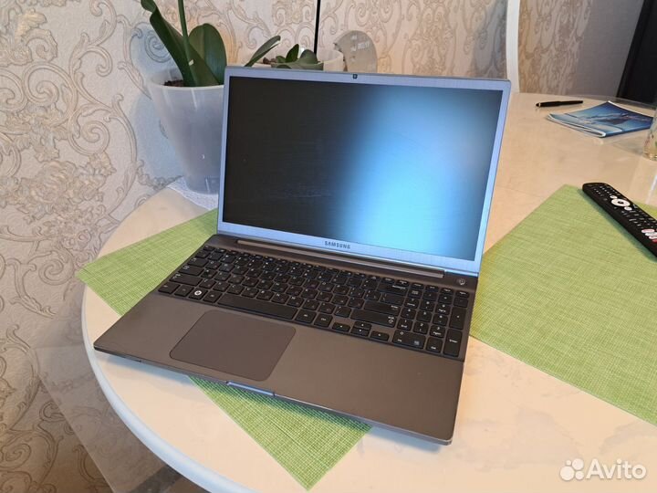 Ноутбук samsung бу