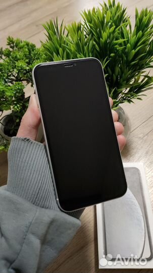 iPhone Xr, 128 ГБ