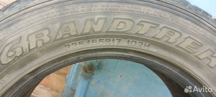 Dunlop Grandtrek AT3 225/65 R17 102H