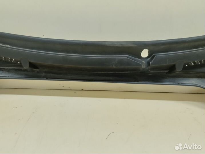 Решетка стеклооч. планка под лобовое стекло, жабо