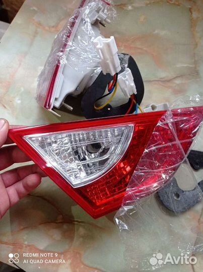 Фонарь внутренний правый и левый Хендай Соната