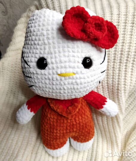 Игрушка Hello Kitty ручная работа