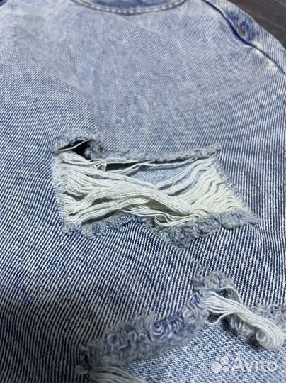 Джинсы женские рваные