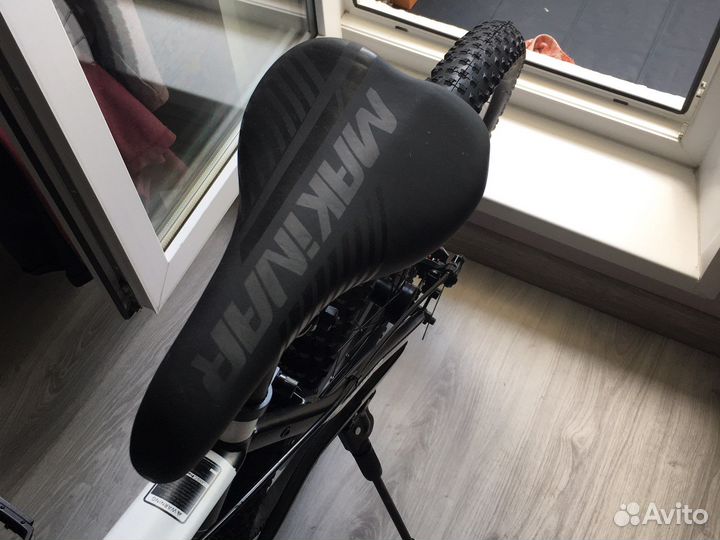 Продам новый вел makinar