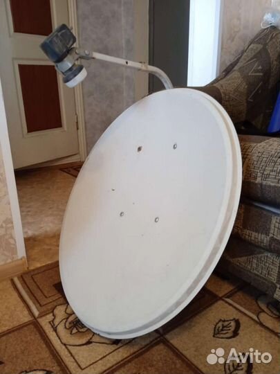 Антенна спутниковая