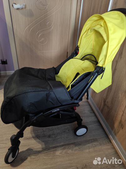 Коляска yoya