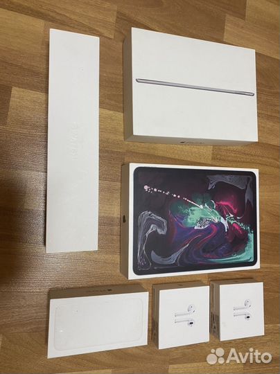 Коробки от техники Apple айпад, айфон