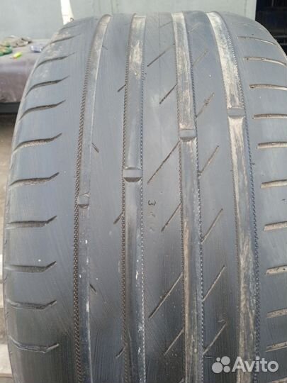 Nokian Tyres Hakka Black 245/40 R17