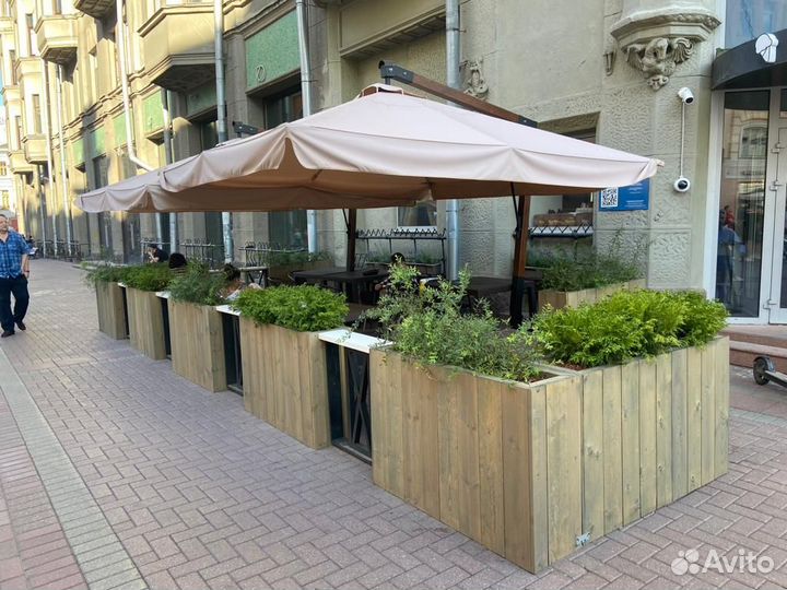 Зонты для летних террас ресторана от фабрики xneon