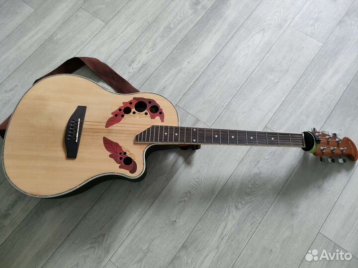 Акустическая гитара martinez