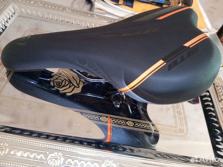 Новое седло для велосипеда горного