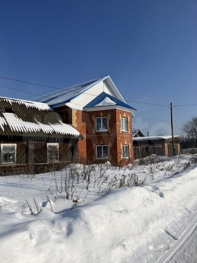 Дом 270 м² на участке 15 сот.