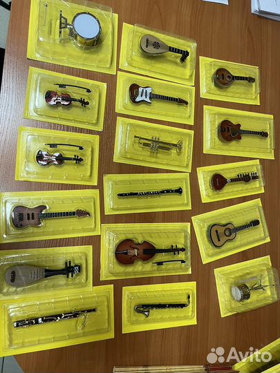 Коллекционные музыкальные инструменты