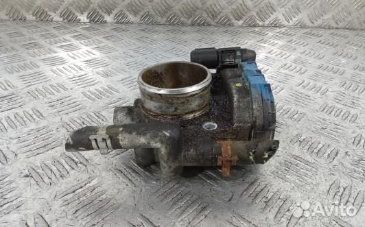 Дроссельная заслонка бензиновая opel combo C (ZBE0