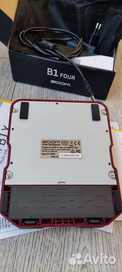 Басовый процессор zoom b1 four