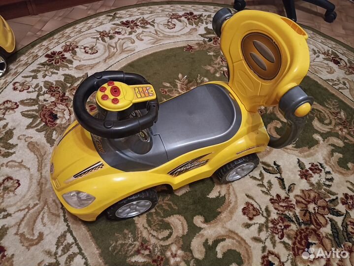 Детская машинка каталка толокар