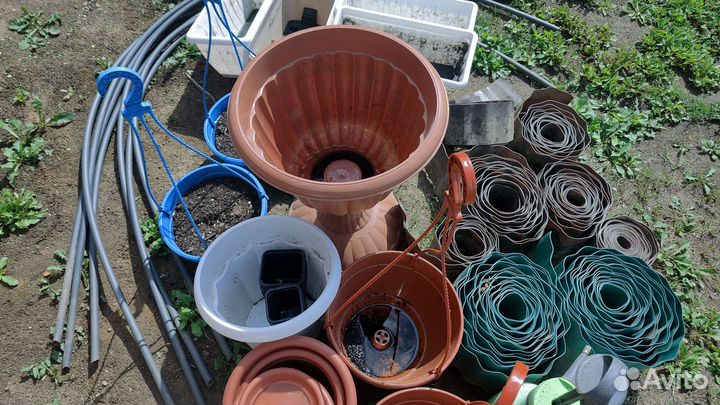 Цветочные горшки пластик