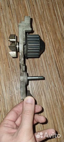 Водяная помпа для Renault Daster