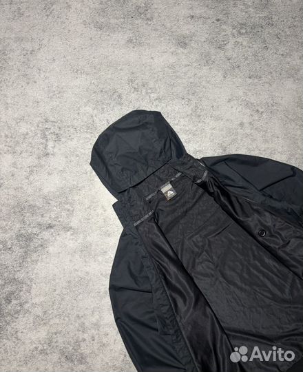 Ветровка nike acg (mammut, jack wolfskin)