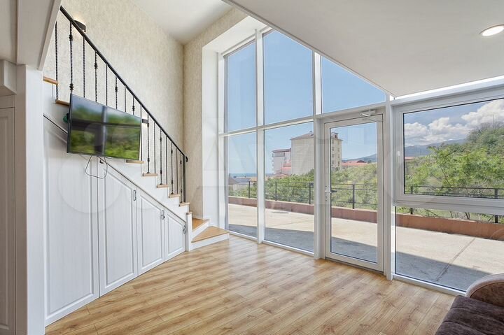 1-к. квартира, 40 м², 1/8 эт.