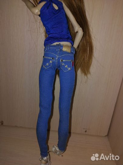 Джинсы на Попову