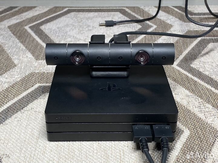 Sony PS4 slim и PS VR