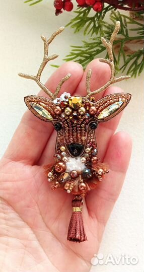 Брошь ручной работы
