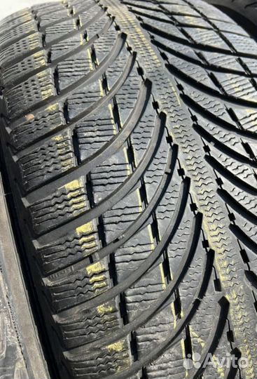 Michelin Latitude Alpin LA2 255/45 R20