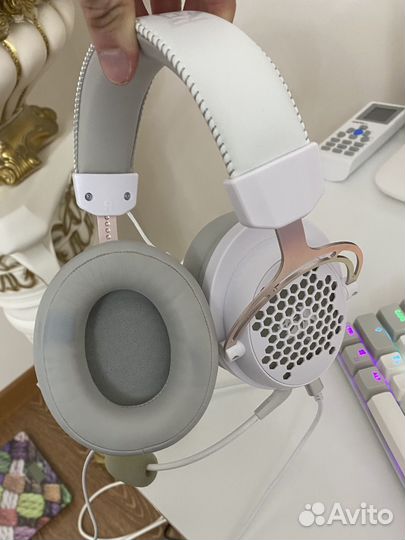 Игровые наушники с микрофоном Red Dragon