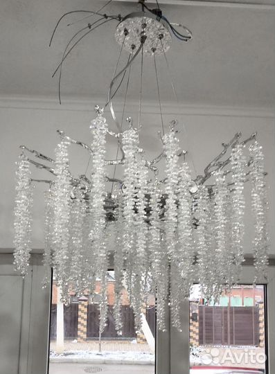 Люстра подвесная потолочная