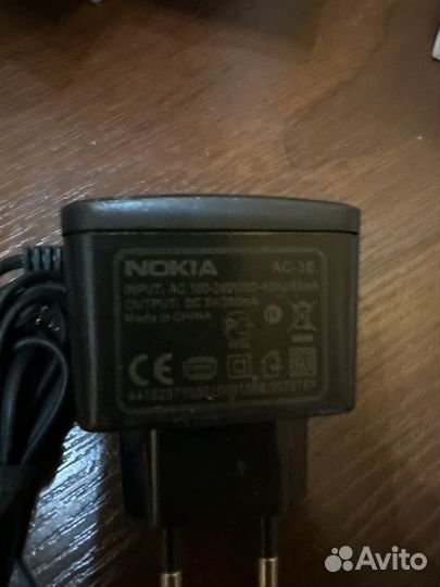 Зарядка для Nokia тонкая