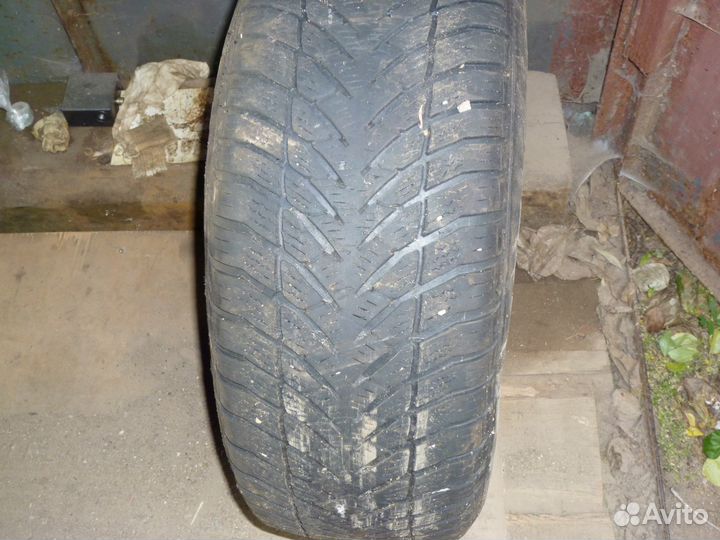Goodyear Eagle Ultra Grip 235/60 R16