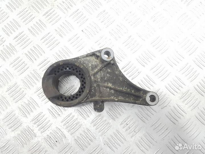 90575186 Подушка крепления двигателя (опора) Opel