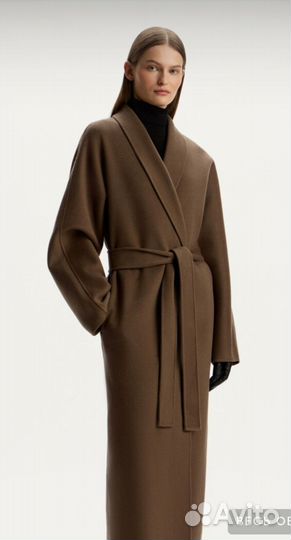 Пальто женское 42 44