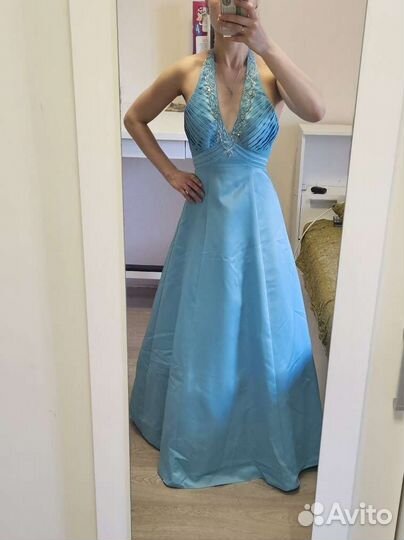Вечернее платье