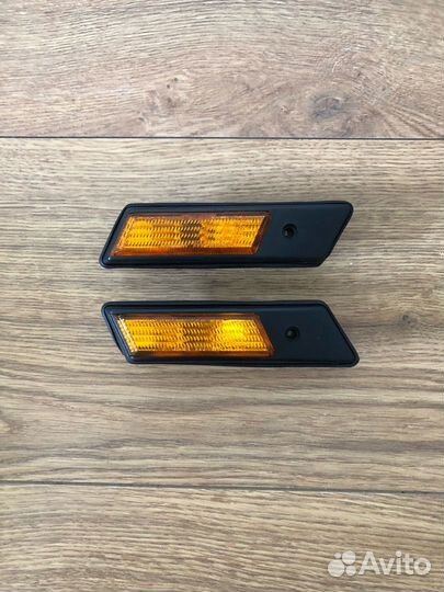 Повторитель указателя поворота Бмв Е36