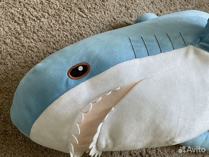 Акула из икеи 100 см голубая