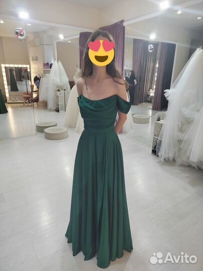 Вечернее платье