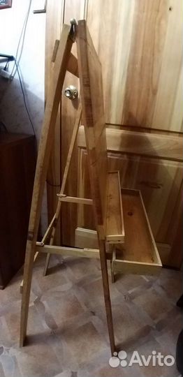 Мольберт из натурального дерева